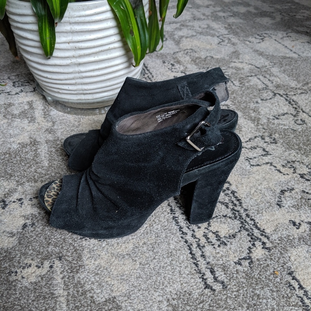 Black peep toe heels